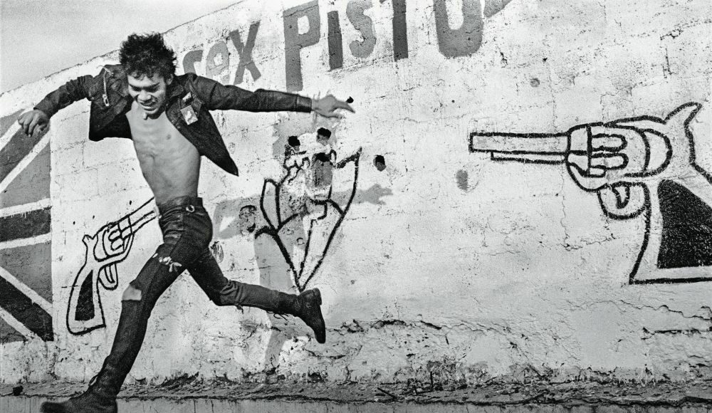 Latin American photographs, Stanford’s Cantor Arts Center, Más Allá: Beyond Here, beyond here, Zapotec, Graciela Iturbide, Flor Garduño, Graciela Iturbide, Marta María Pérez Bravo, Cuba, Alex Webb, Rebecca Norris Web, Judy Zuber, Sidney Zuber